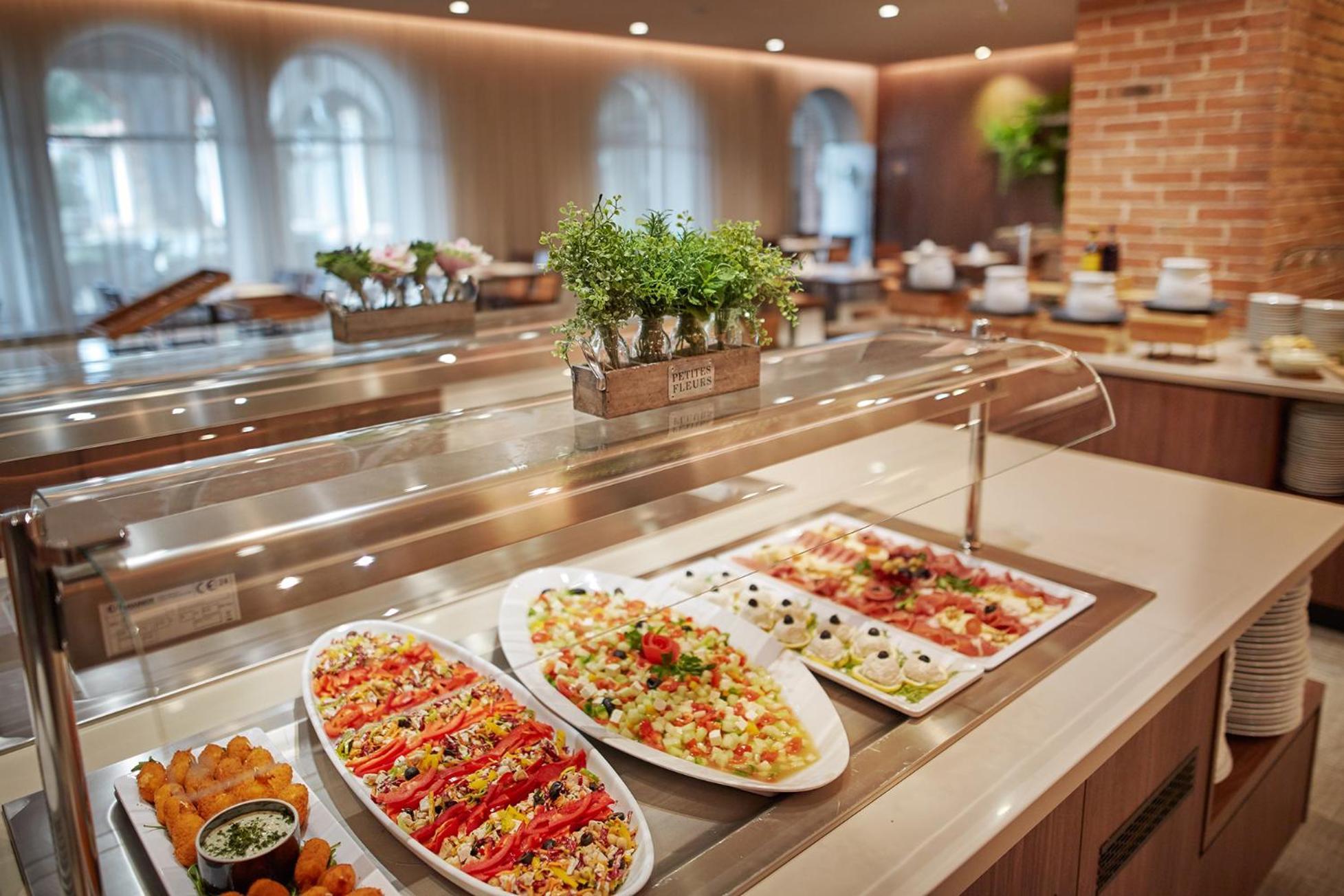 Villas - Hotel & Resort Adria Ankaran Ngoại thất bức ảnh